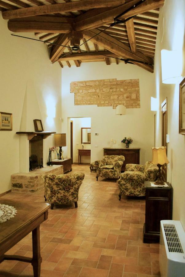 Villa Licinia Foligno Exterior photo
