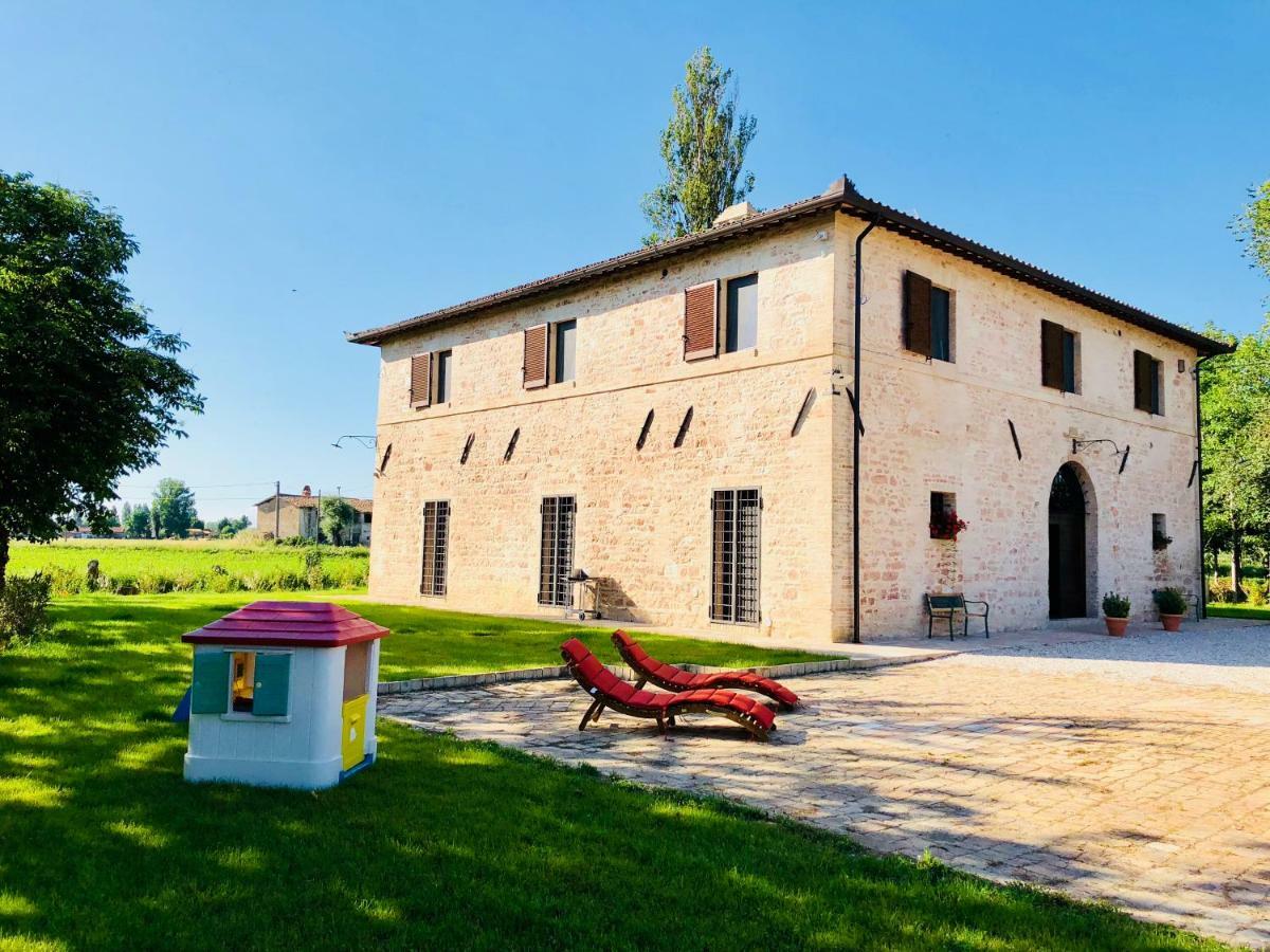 Villa Licinia Foligno Exterior photo